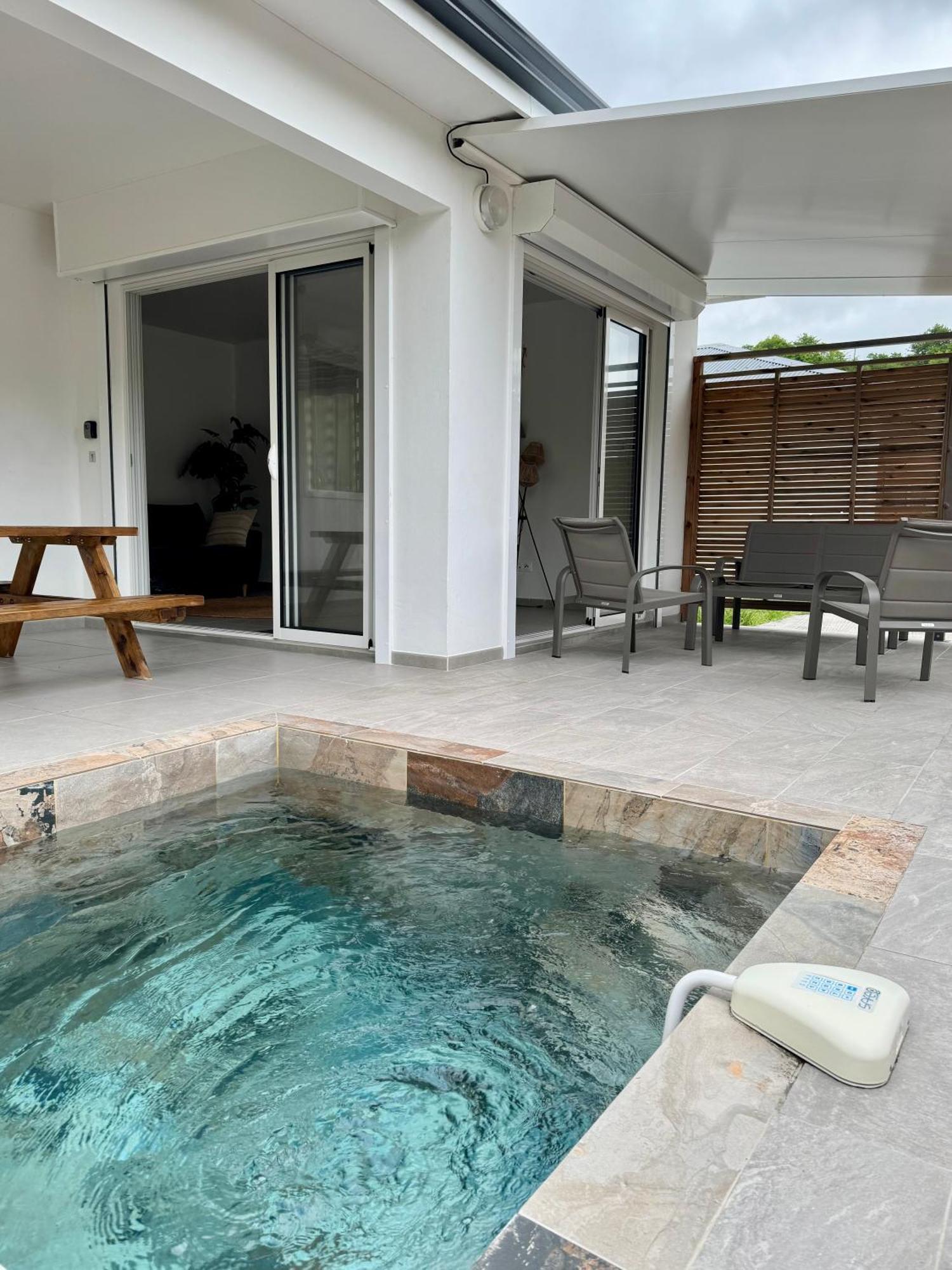Le Marin Villa Maya & Villa Massai מראה חיצוני תמונה